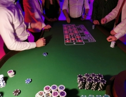 Casino-night-stoly-kasynowe-dekoracja-lata-20-_12.jpg