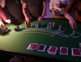 Casino-night-stoly-kasynowe-dekoracja-lata-20-_3.jpg